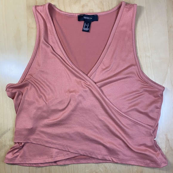 Forever 21 Tops - Forever 21 Crop Tank Top
